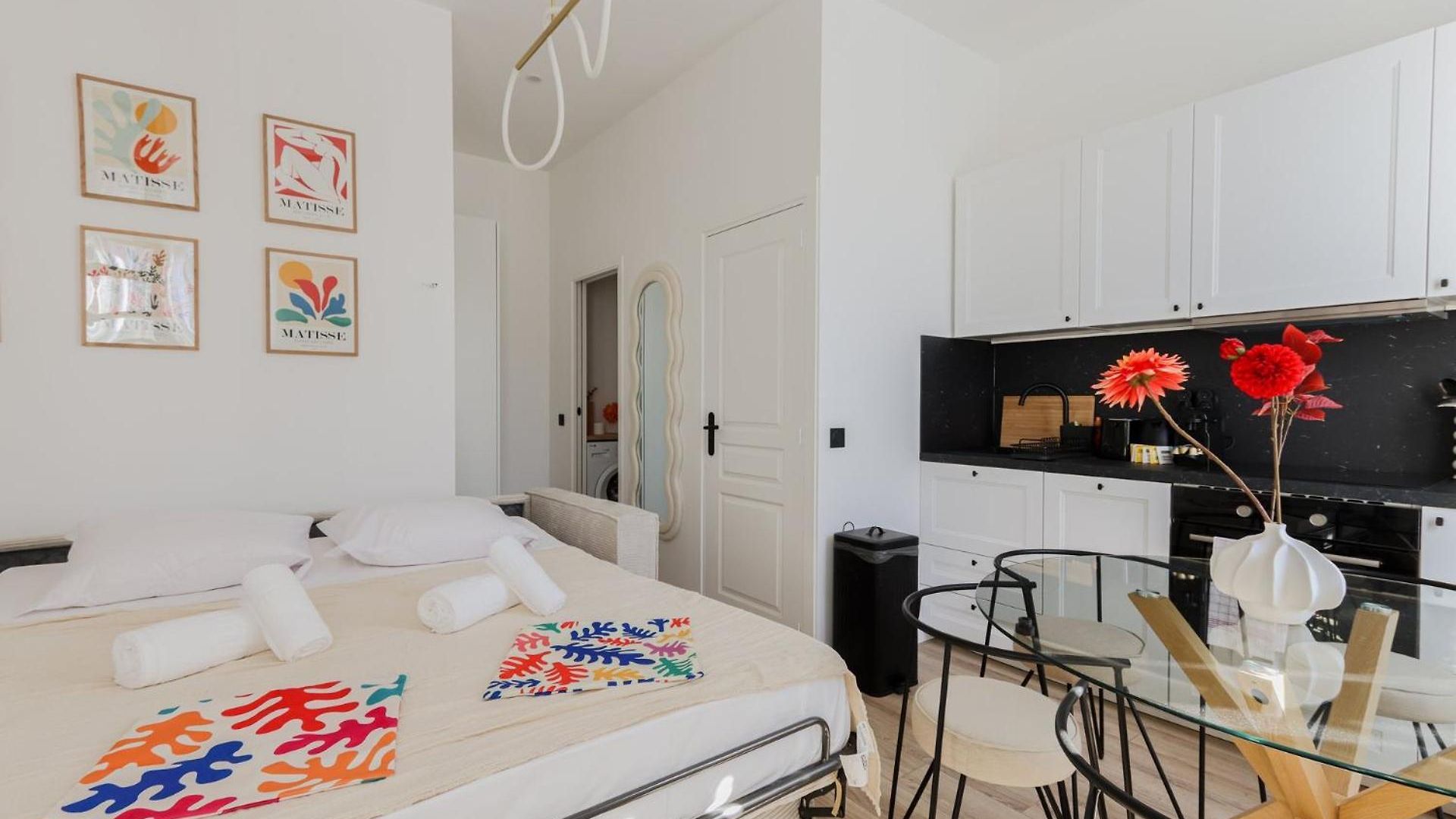Modern 3br Duplex Near Port & Old Town | By Airnest Nice