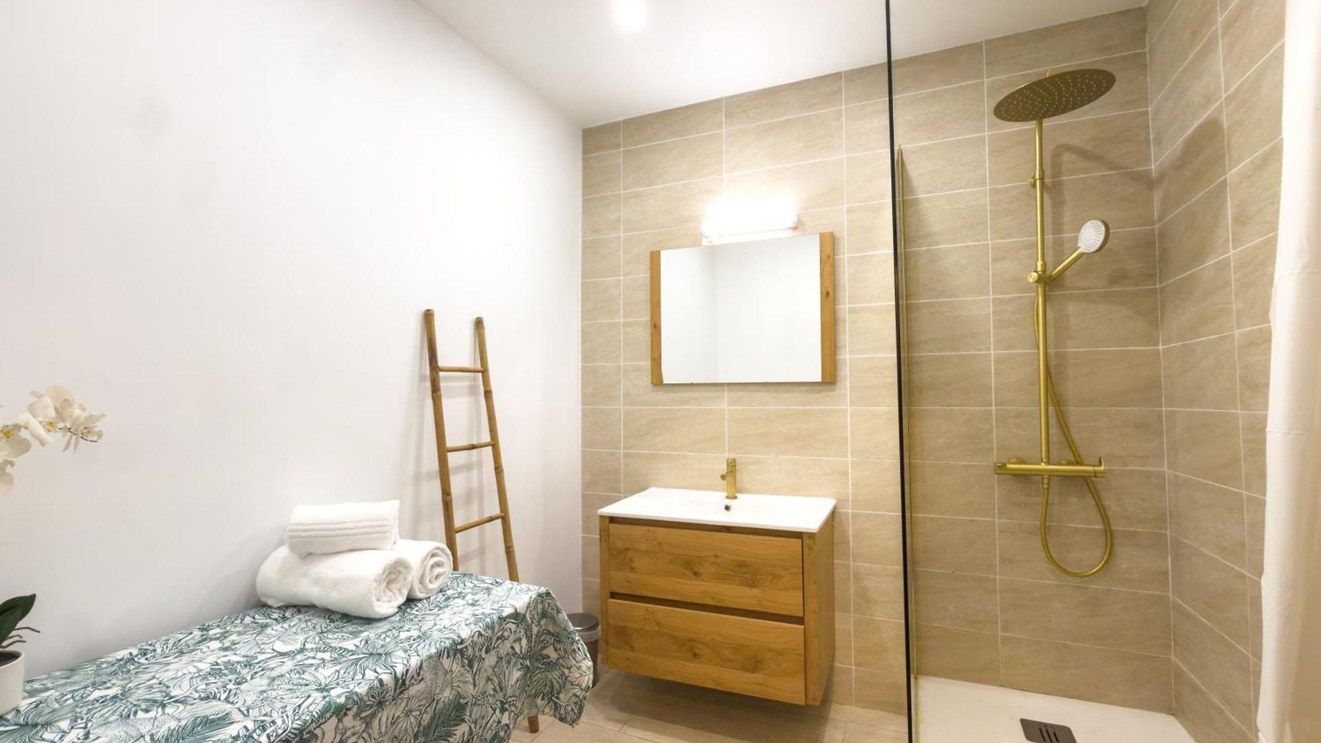 Appartement Droite 6 Pers Vieux Hyper Centre Wifi Nice