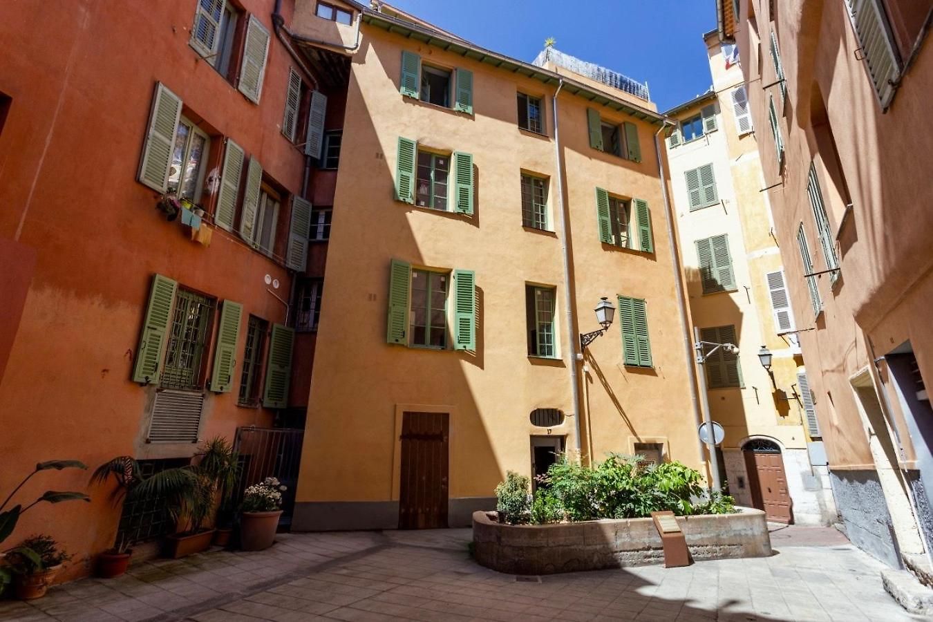 Appartement Au Coeur Du Vieux Nice, Plages&promenade Des 2min A Pied