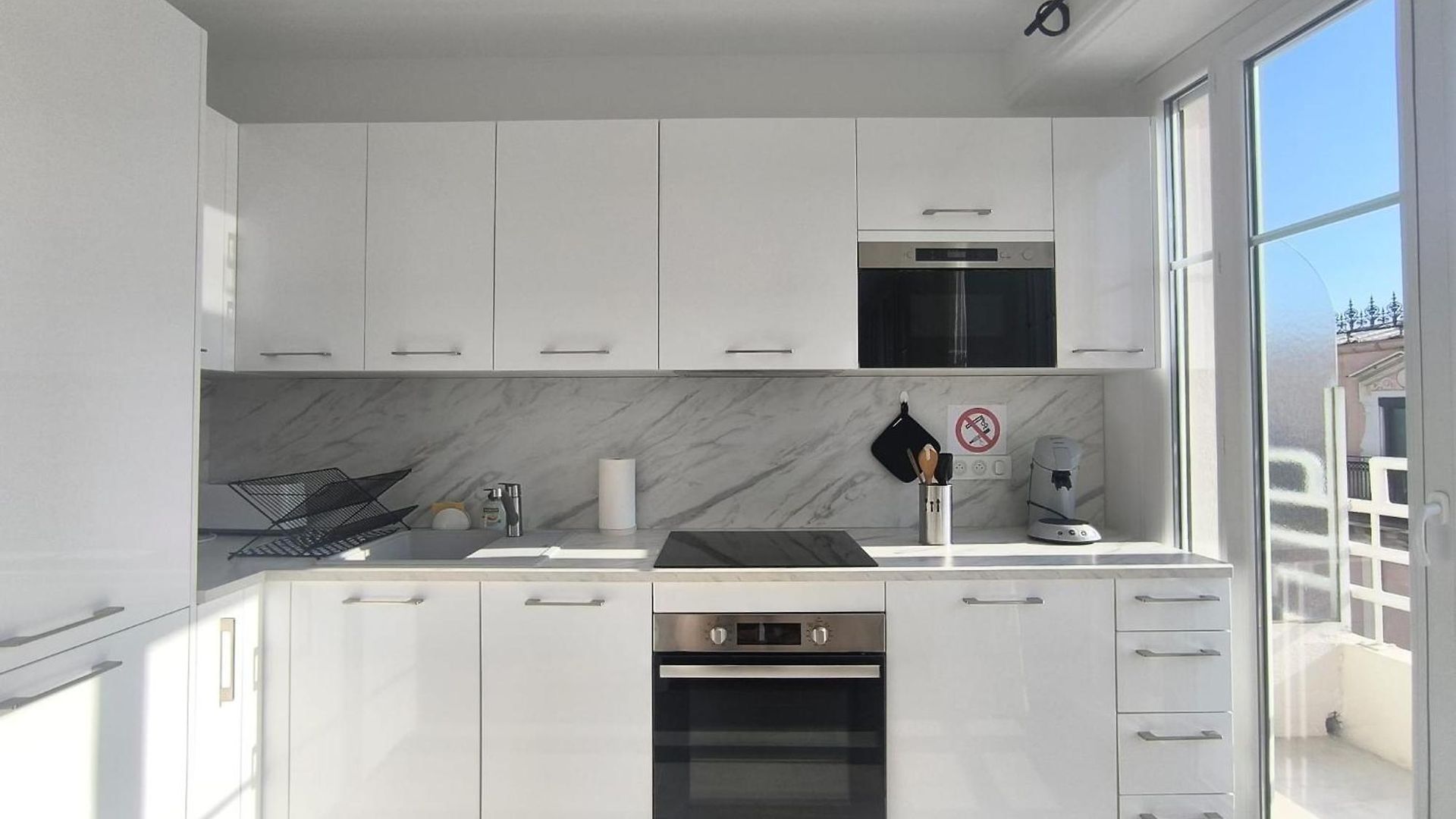 Renovated With Balcony & Side Sea View 25 Bis Promenade Des *