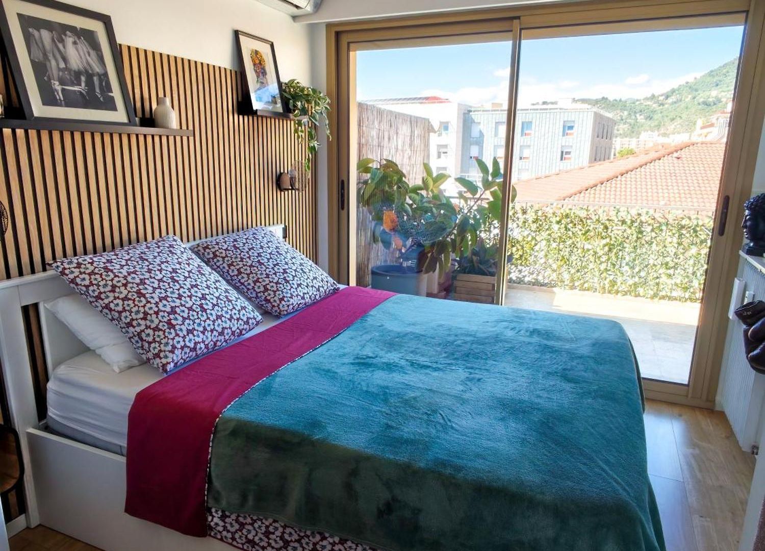 90m2, Climatise 3 Apartment *