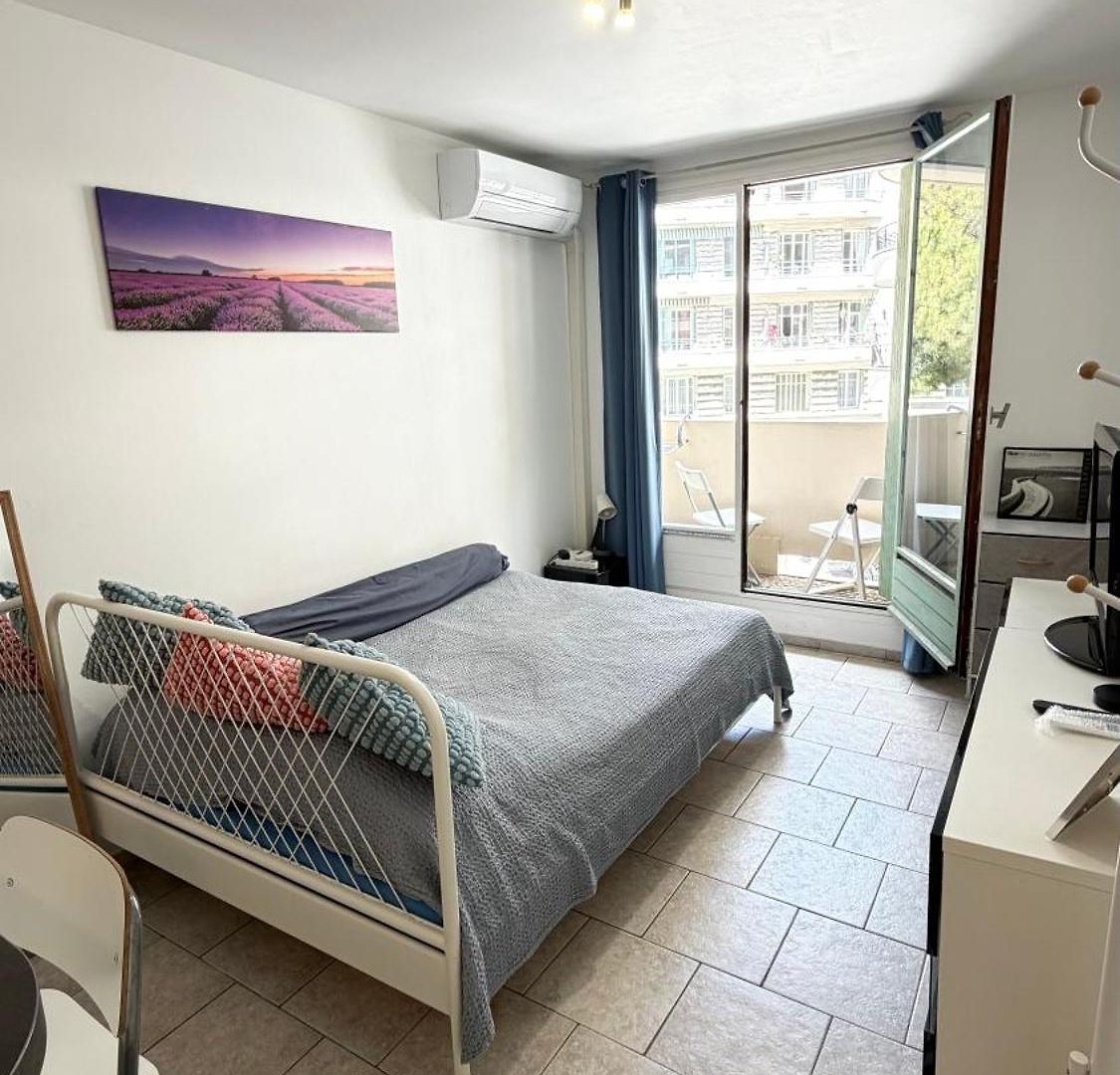 Apartment Small *