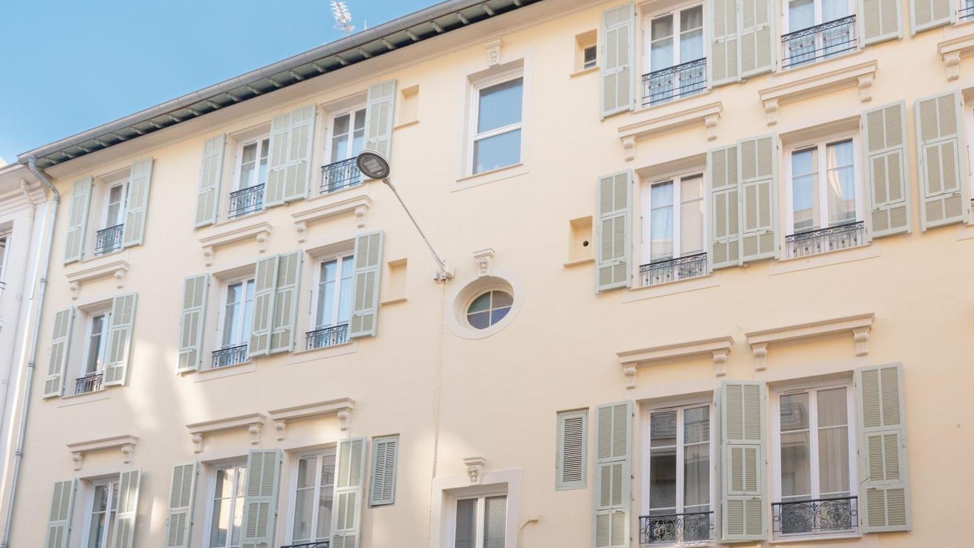 L'alcôve 3*