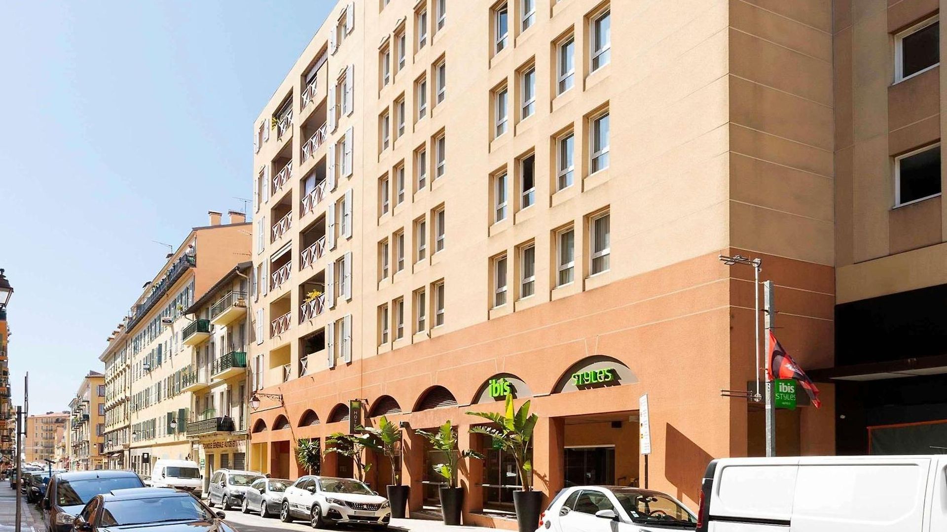 Ibis Styles Centre Port