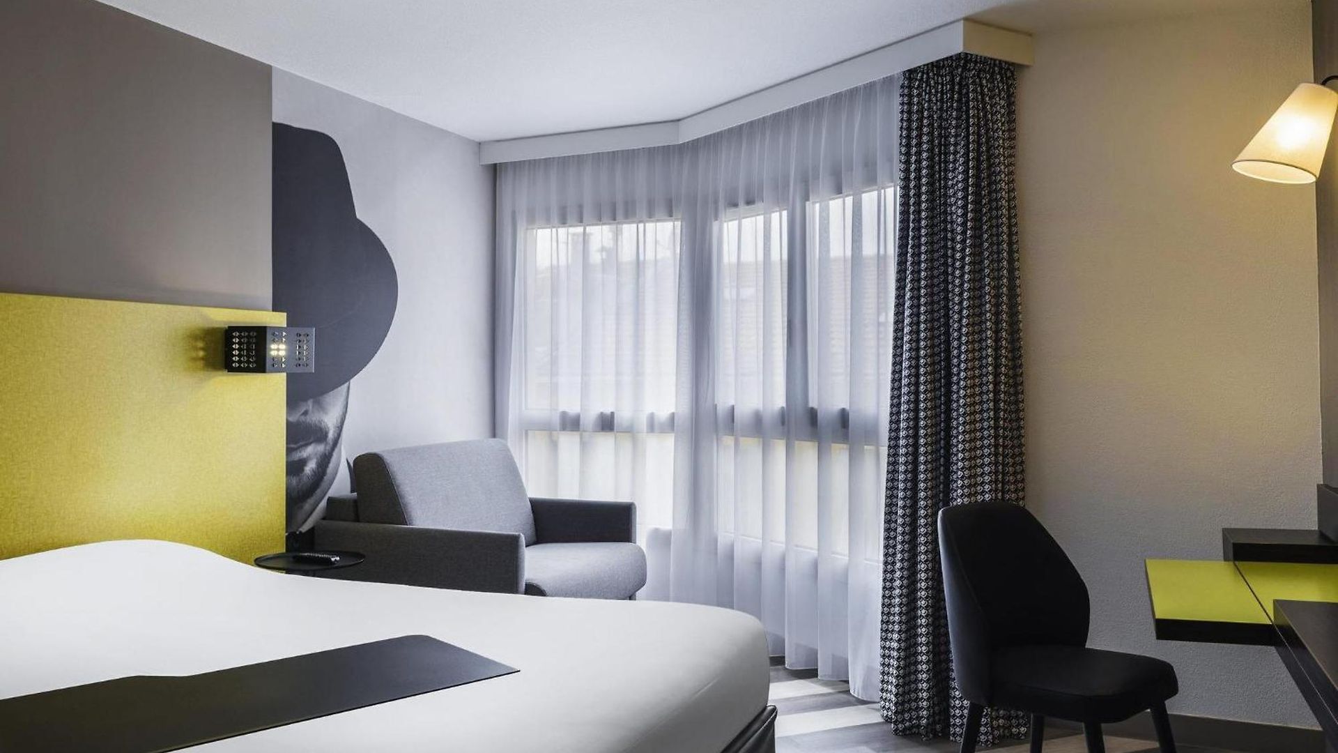 Ibis Styles Centre Port Hotel Nice