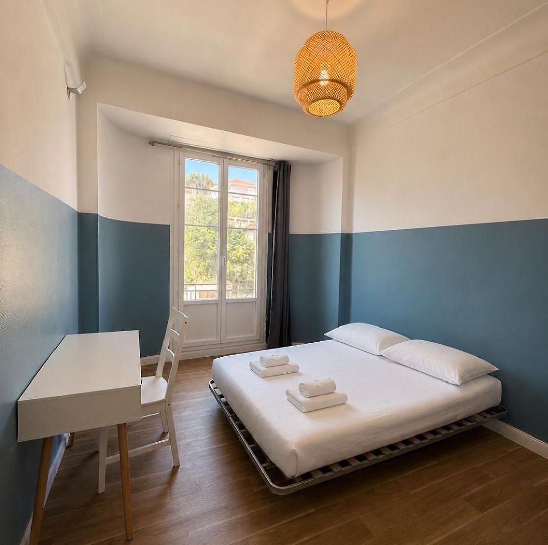 Charming 3 Bedrooms Seaside 2 Bedrooms Available Before 20 Appartement