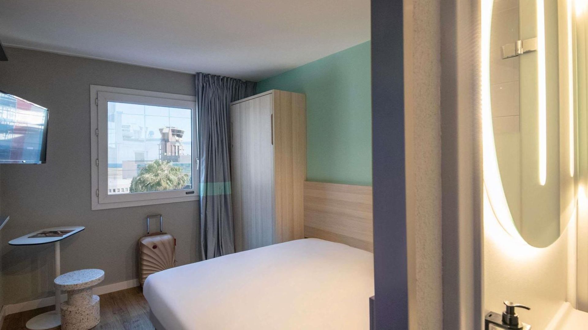 Ibis Budget Aeroport 2*