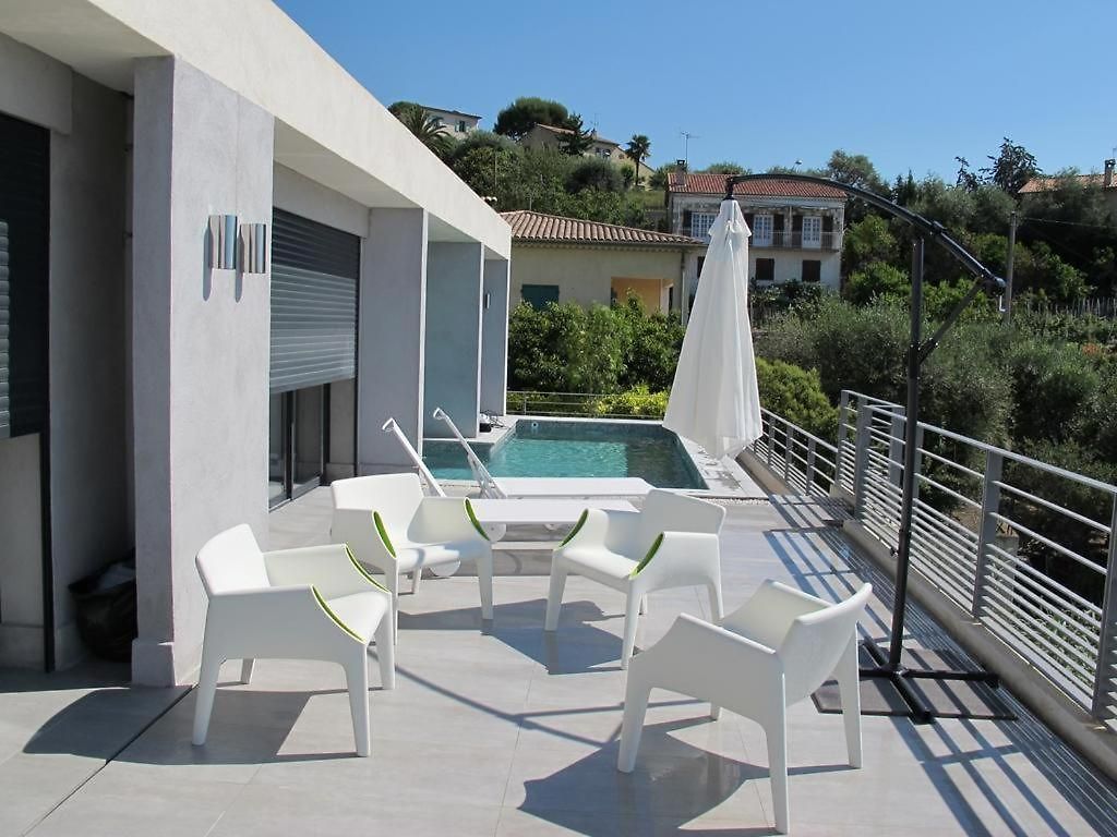 Location - 5* St Pancrace Villa