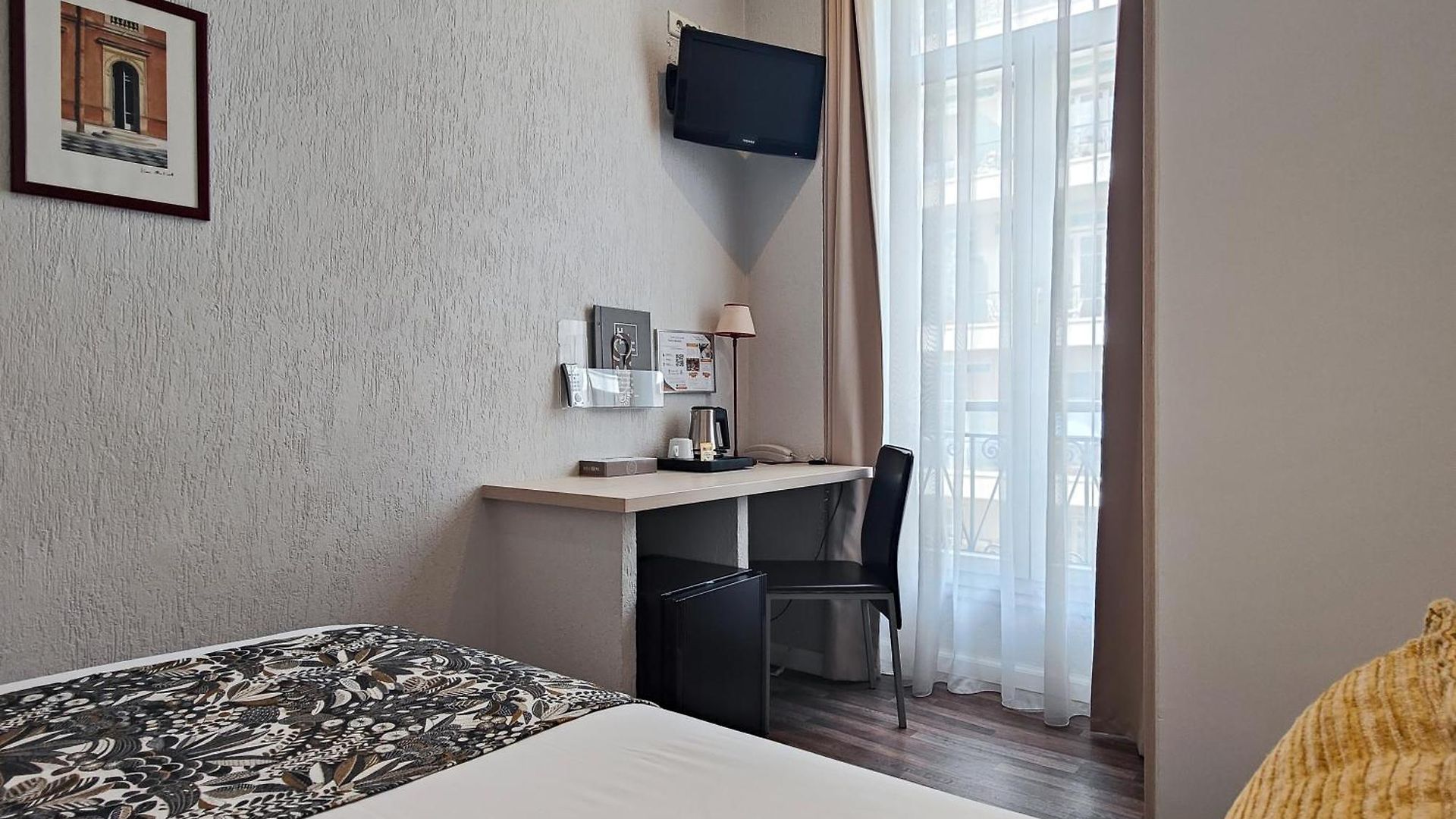 Helvétique 3* Nice