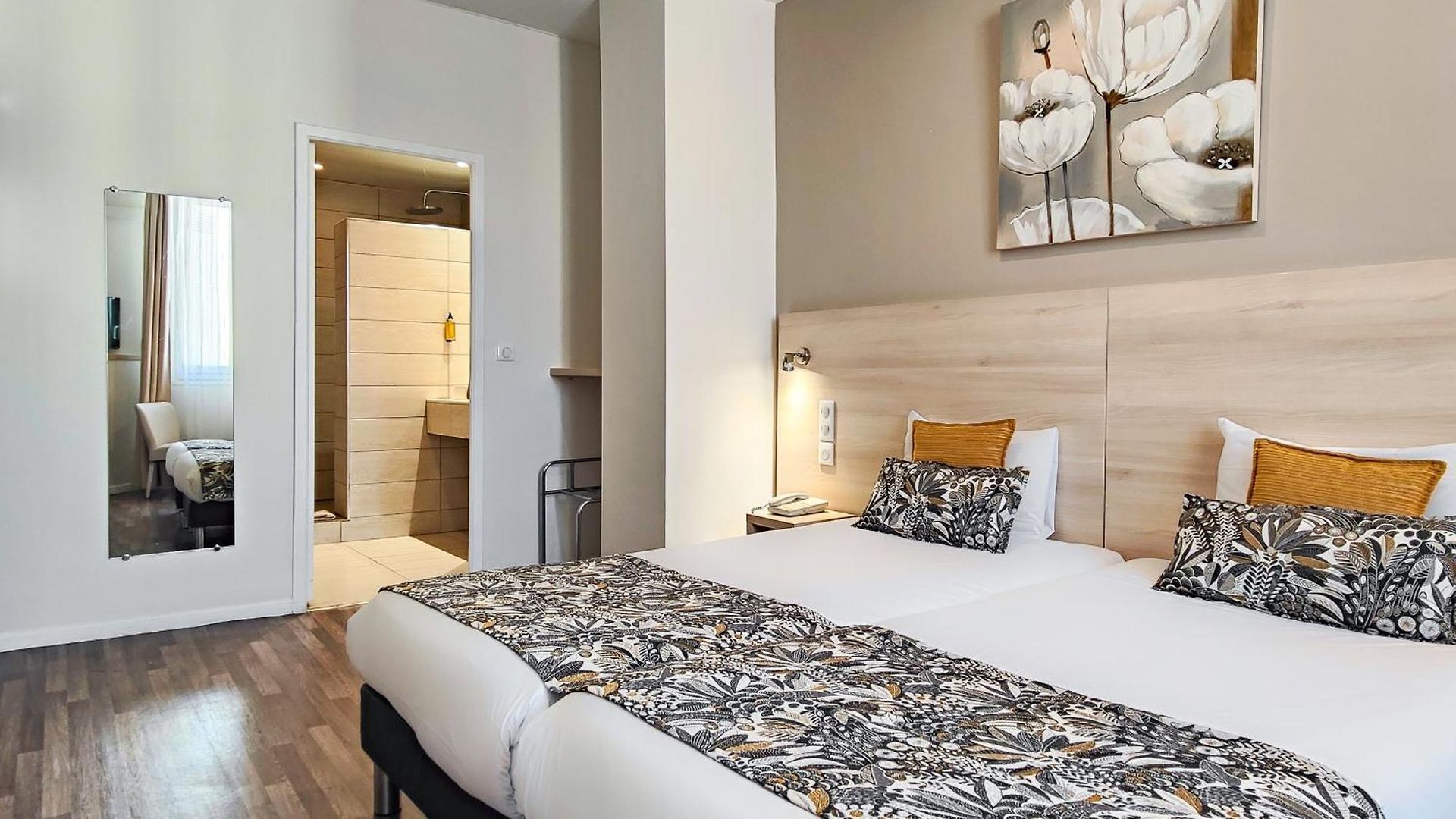 Hotel Helvétique 3*