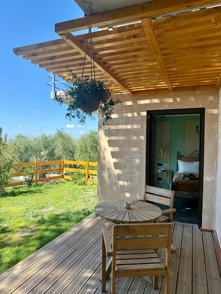 Escondida Bed & Breakfast Nice
