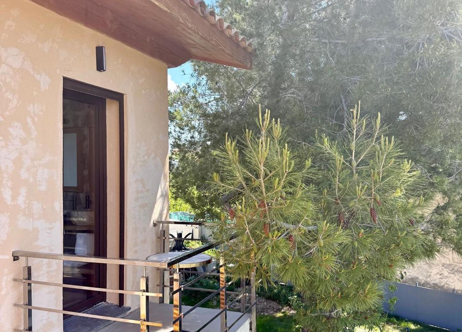 Escondida Bed & Breakfast Nice