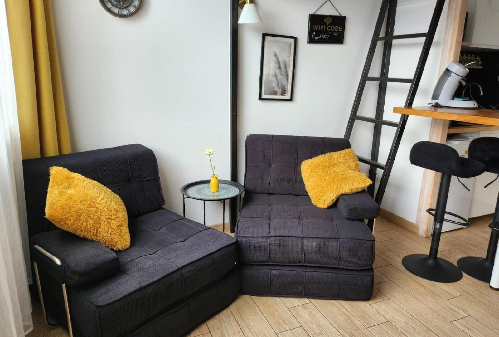 Appartement Studio- Mont Boron, Piscine Sur La Nice