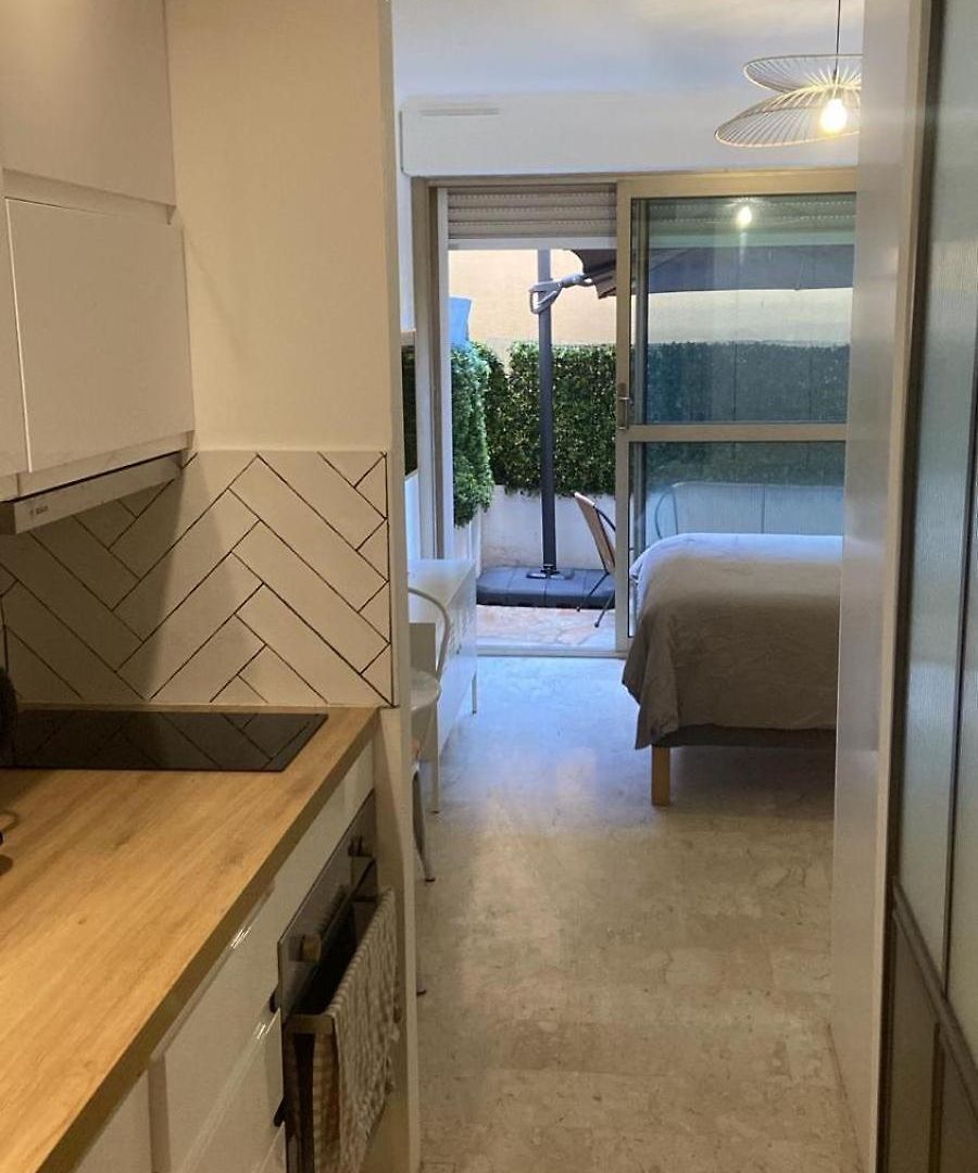 Apartment Zone Pietonne Studio With Private Terrace Heart Of Nice 2 Min Beach *