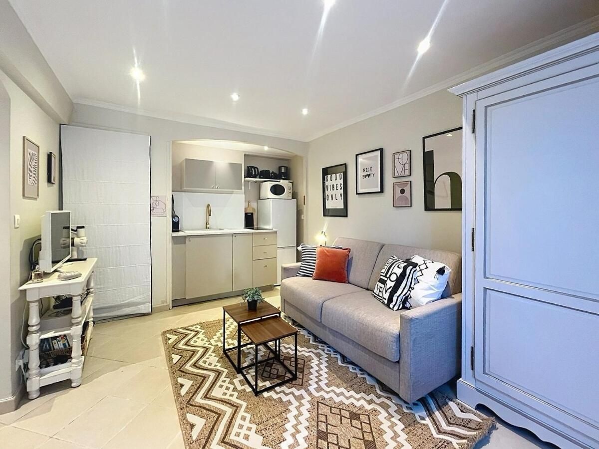 Cosy Avec Jardin Privatif - Carabacel, Apartment