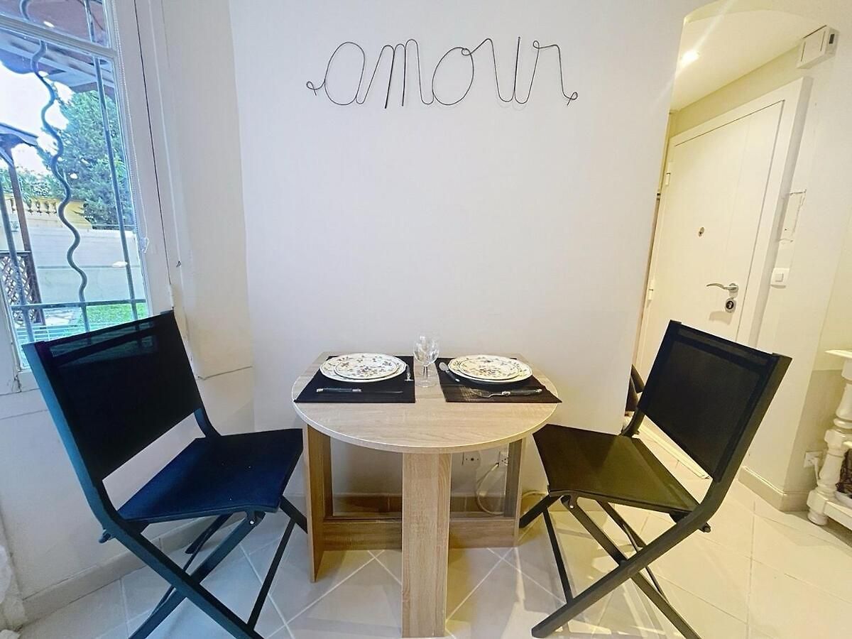 Apartment Cosy Avec Jardin Privatif - Carabacel,