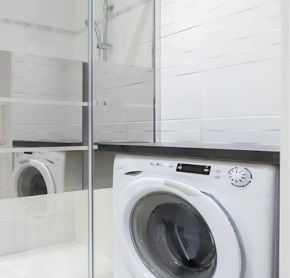 Beautiful & Spacious 2 Bed Near Center Appartement