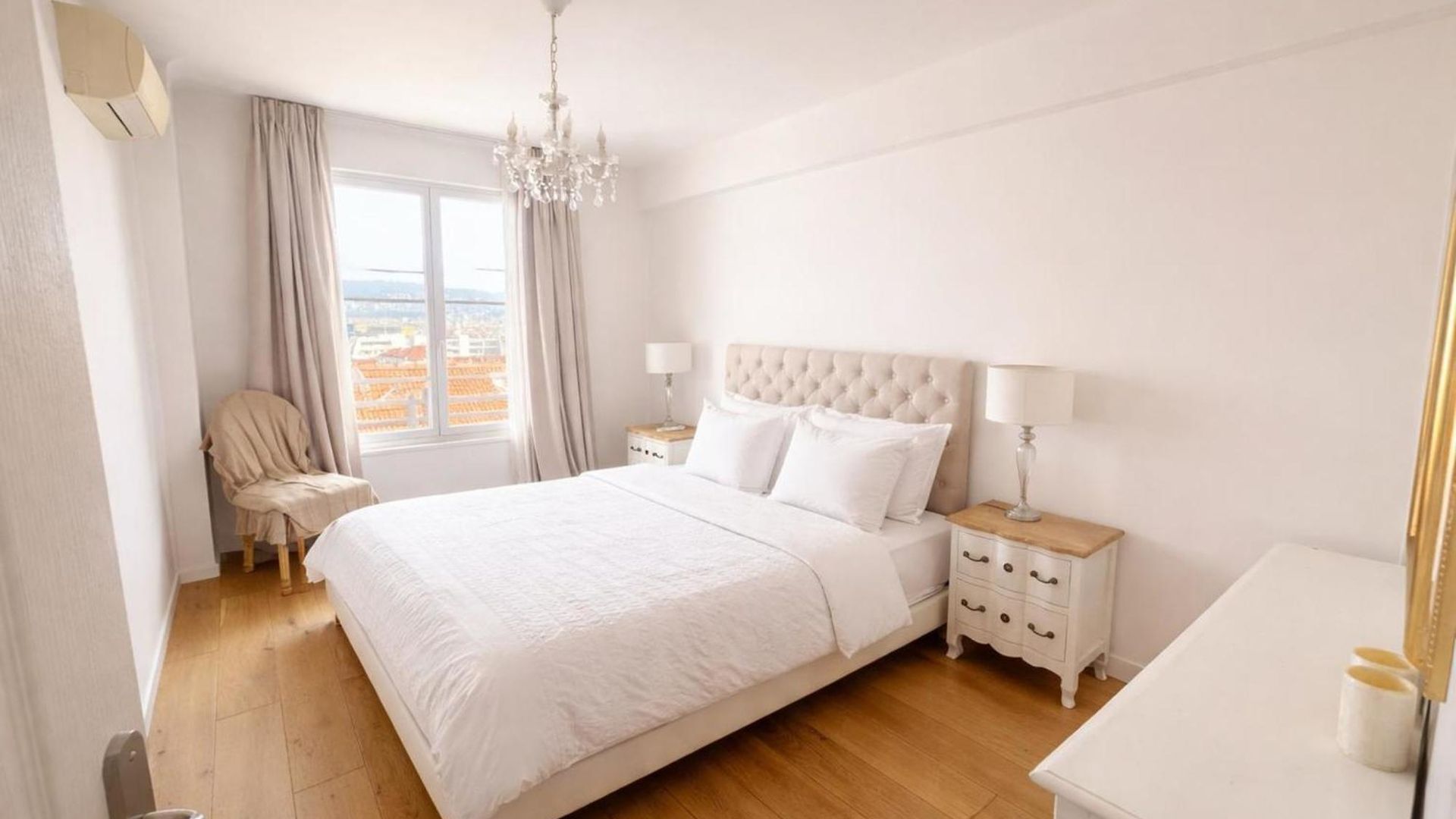 Beautiful View Walking Distance From The Center Apartment Nice