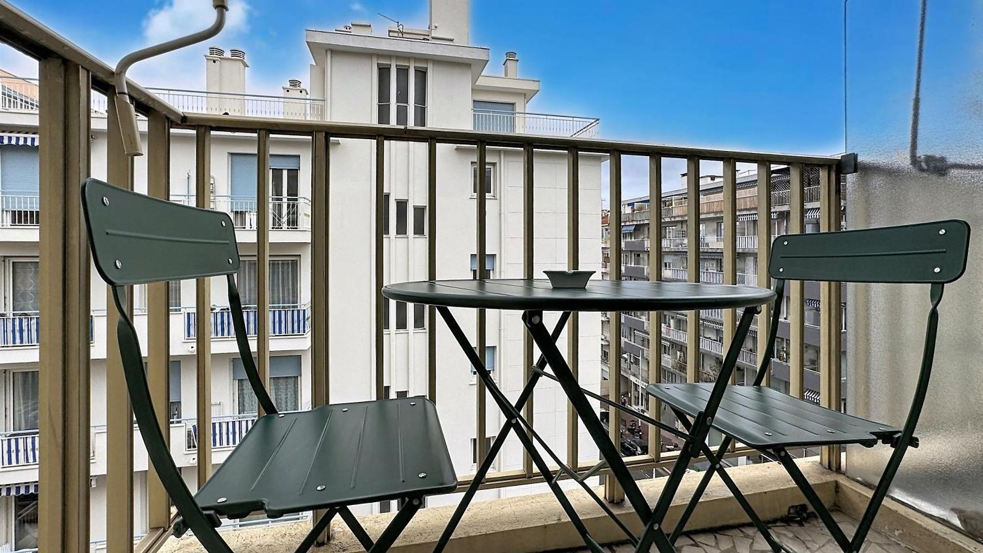 Appartement 1br Design Balcony Center Tram & 10mins