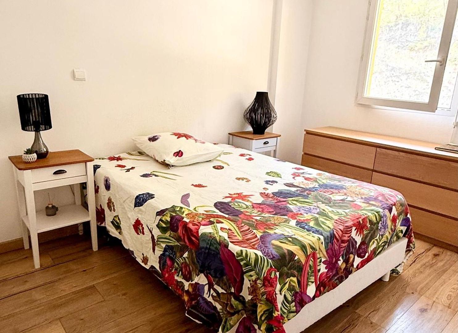 Magnificent Renovated Apartment, 2 Of 45 M2, Close Tothe Sea, Floor, Terrace Apartment *