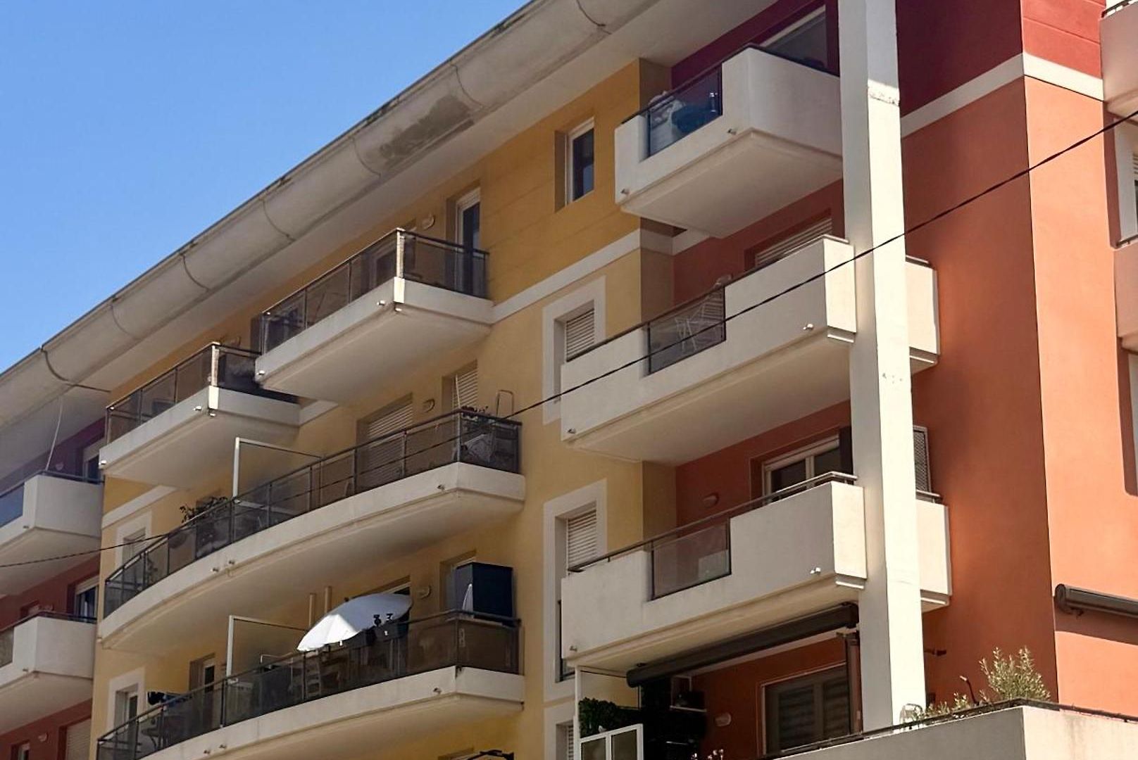Magnificent Renovated Apartment, 2 Of 45 M2, Close Tothe Sea, Floor, Terrace Nice