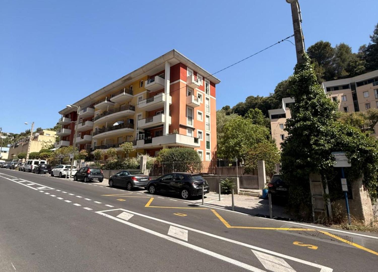 Magnificent Renovated Apartment, 2 Of 45 M2, Close Tothe Sea, Floor, Terrace *