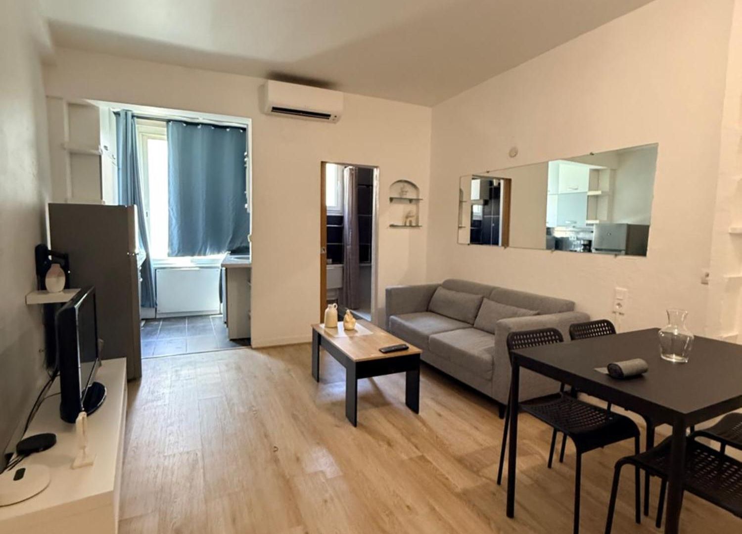 Lovely 3 Riquier Next To Port With Ac! * Nice