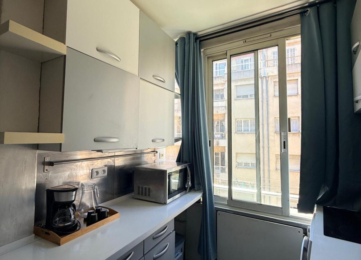 Apartment Lovely 3 Riquier Next To Port With Ac!