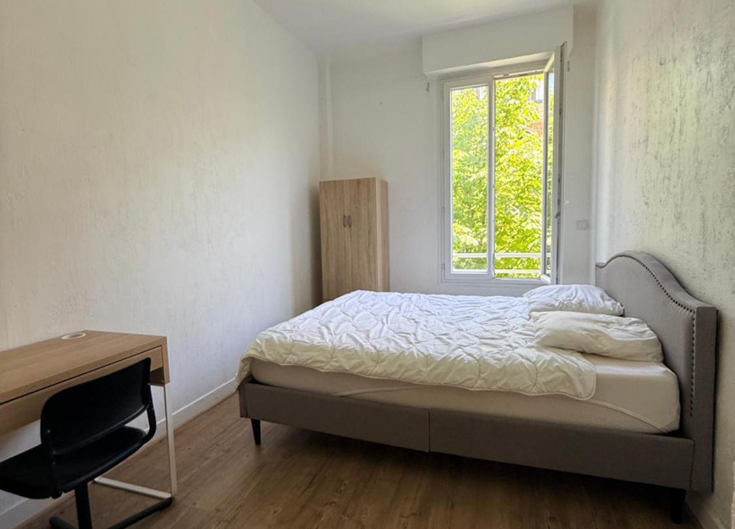 Lovely 3 Riquier Next To Port With Ac! *