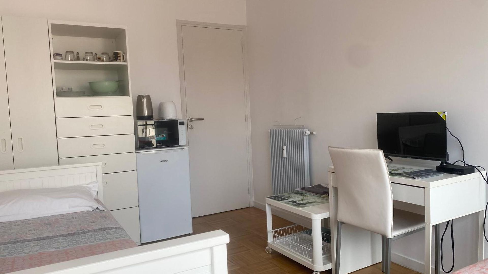 Mirela's Private With Key, Ac, Lift & Balcony In The Center Of On The Cote D'azur *