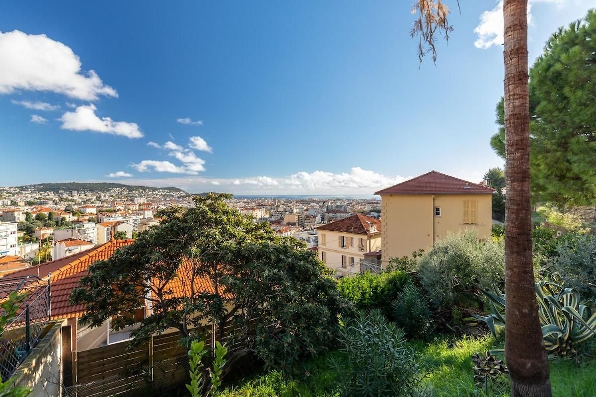 Sur Les Hauteurs De Nice, Proche Centre Maison d'hôtes Nice
