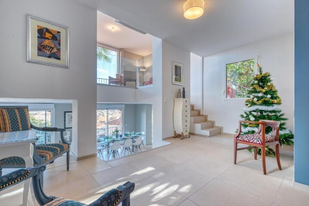 Maison d'hôtes Sur Les Hauteurs De Nice, Proche Centre 4*