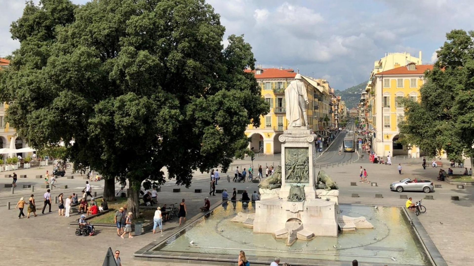Beautiful 85m Near The Historic Center Nice