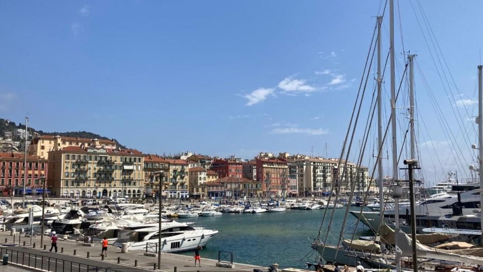 Beautiful 85m Near The Historic Center