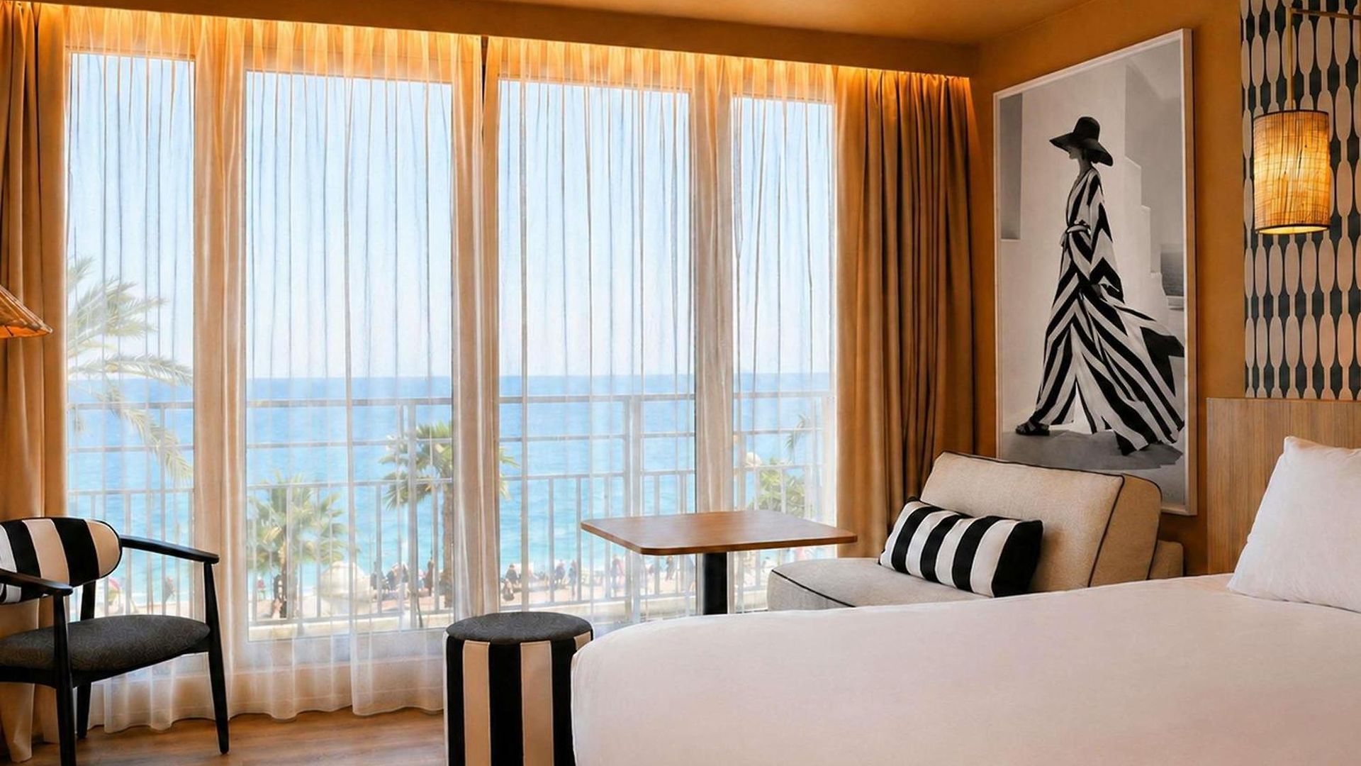 Mercure Promenade Des