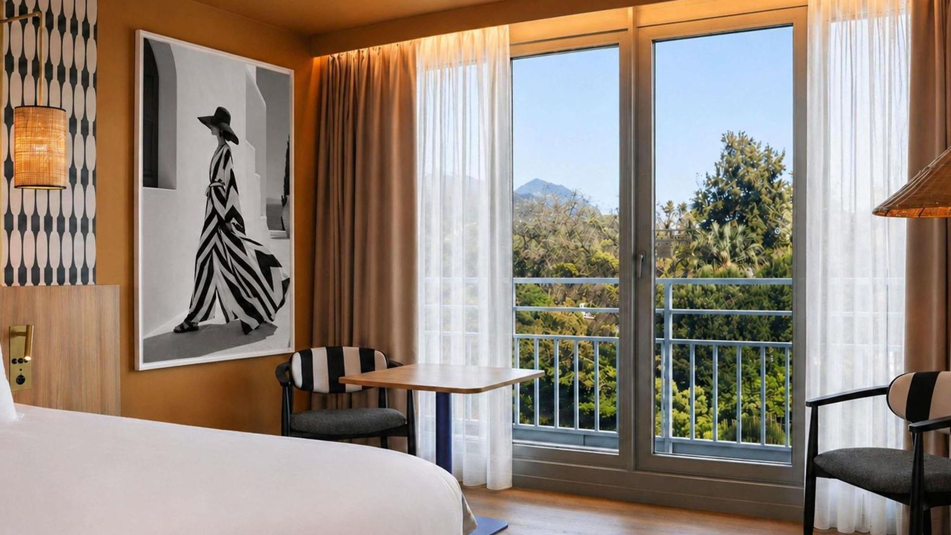 Mercure Promenade Des Hotel