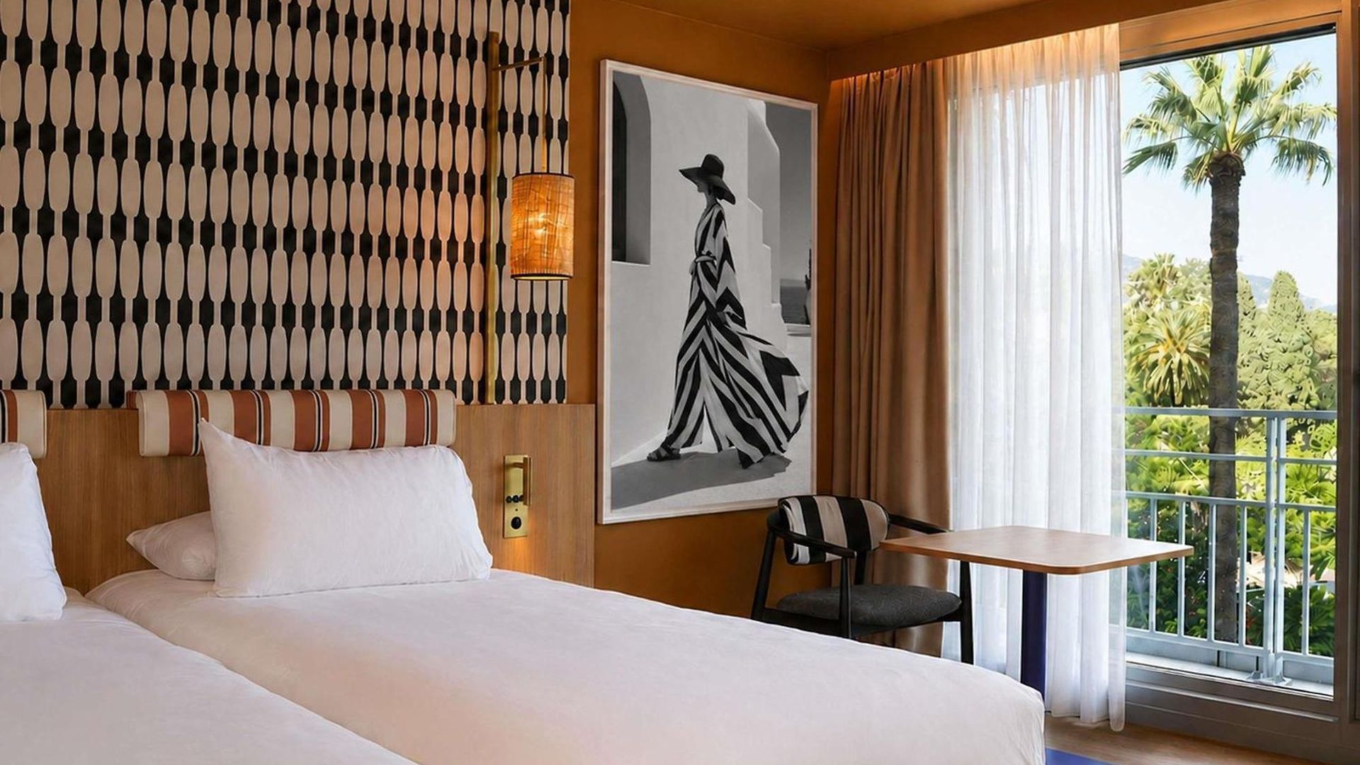 Mercure Promenade Des 4*