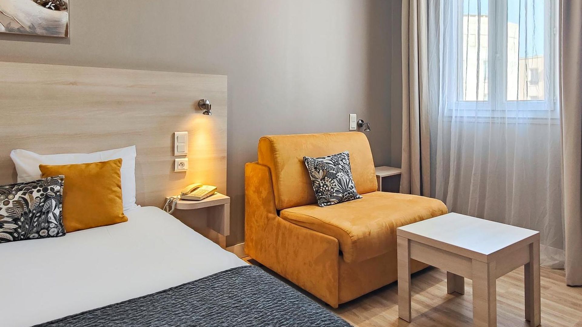 Helvétique Hotel 3*
