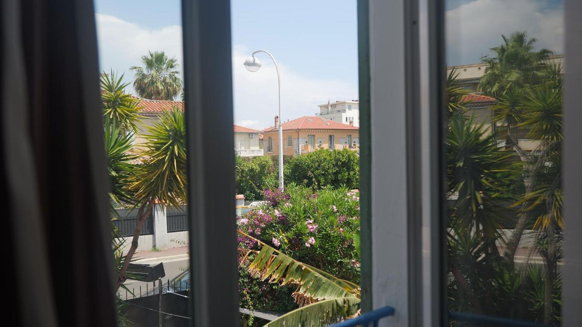 Logis Victorine Hotel