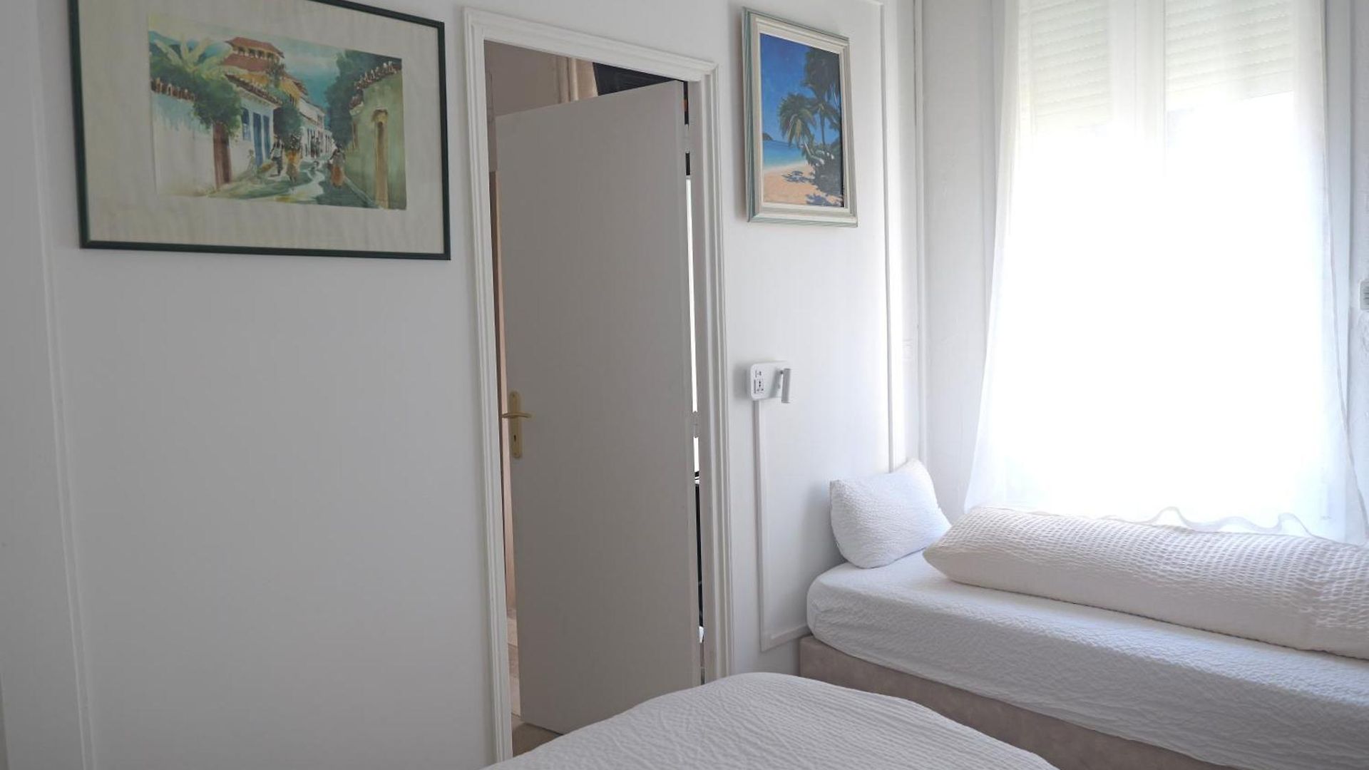 Hotel Logis Victorine Nice