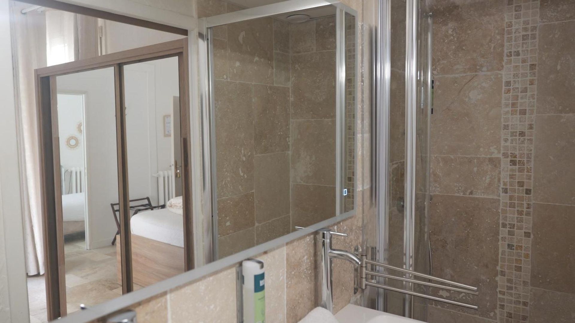 Hotel Logis Victorine 2*