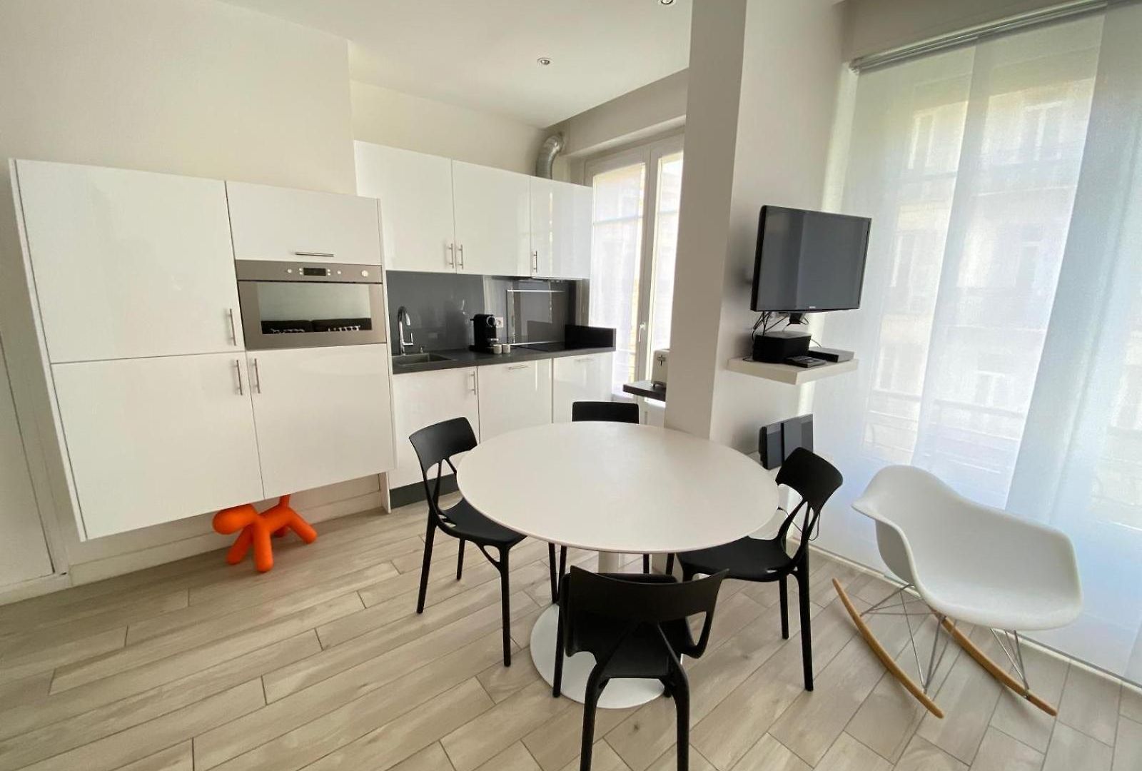 Carré D’or Super 2 Pièces Appartement Nice