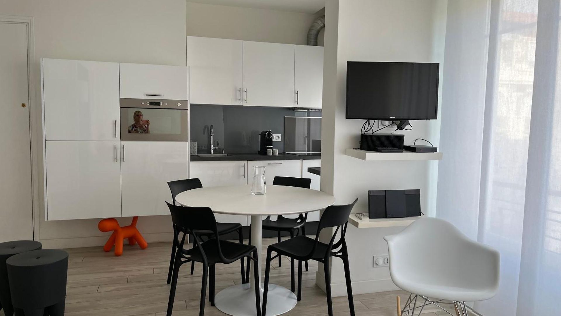 Appartement Carré D’or Super 2 Pièces *