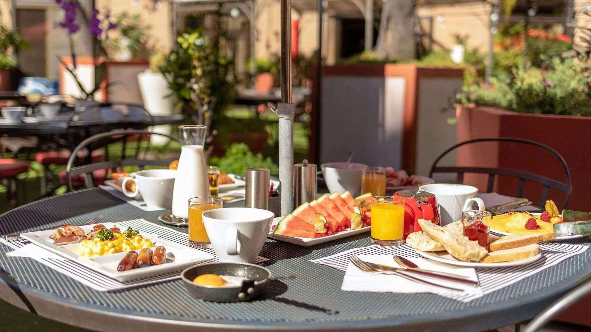 Novotel Centre Vieux Hotel 4*