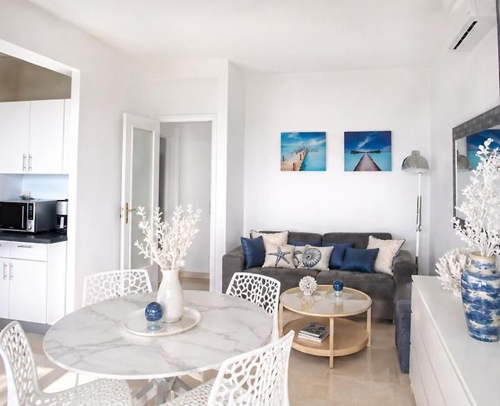Le Riviera *