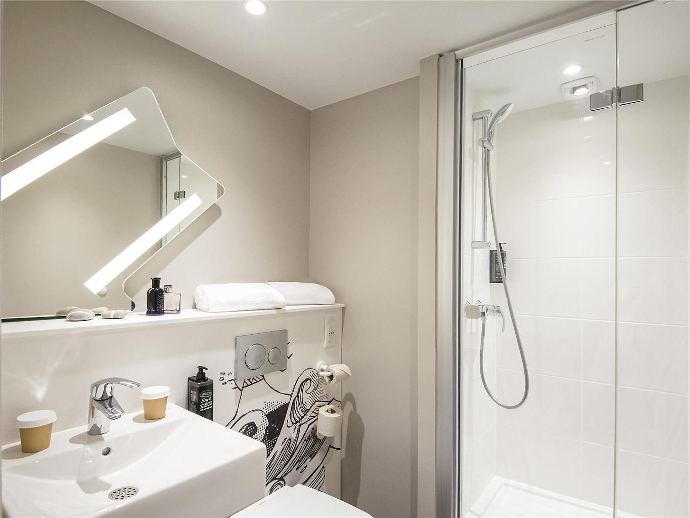 Ibis Budget Californie Lenval 2* Nice