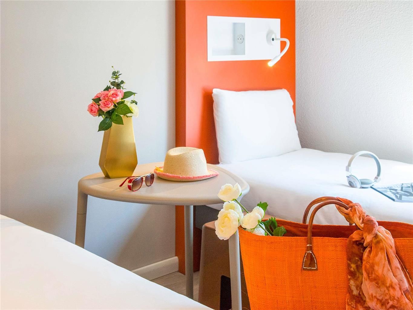 Ibis Budget Californie Lenval Hotel