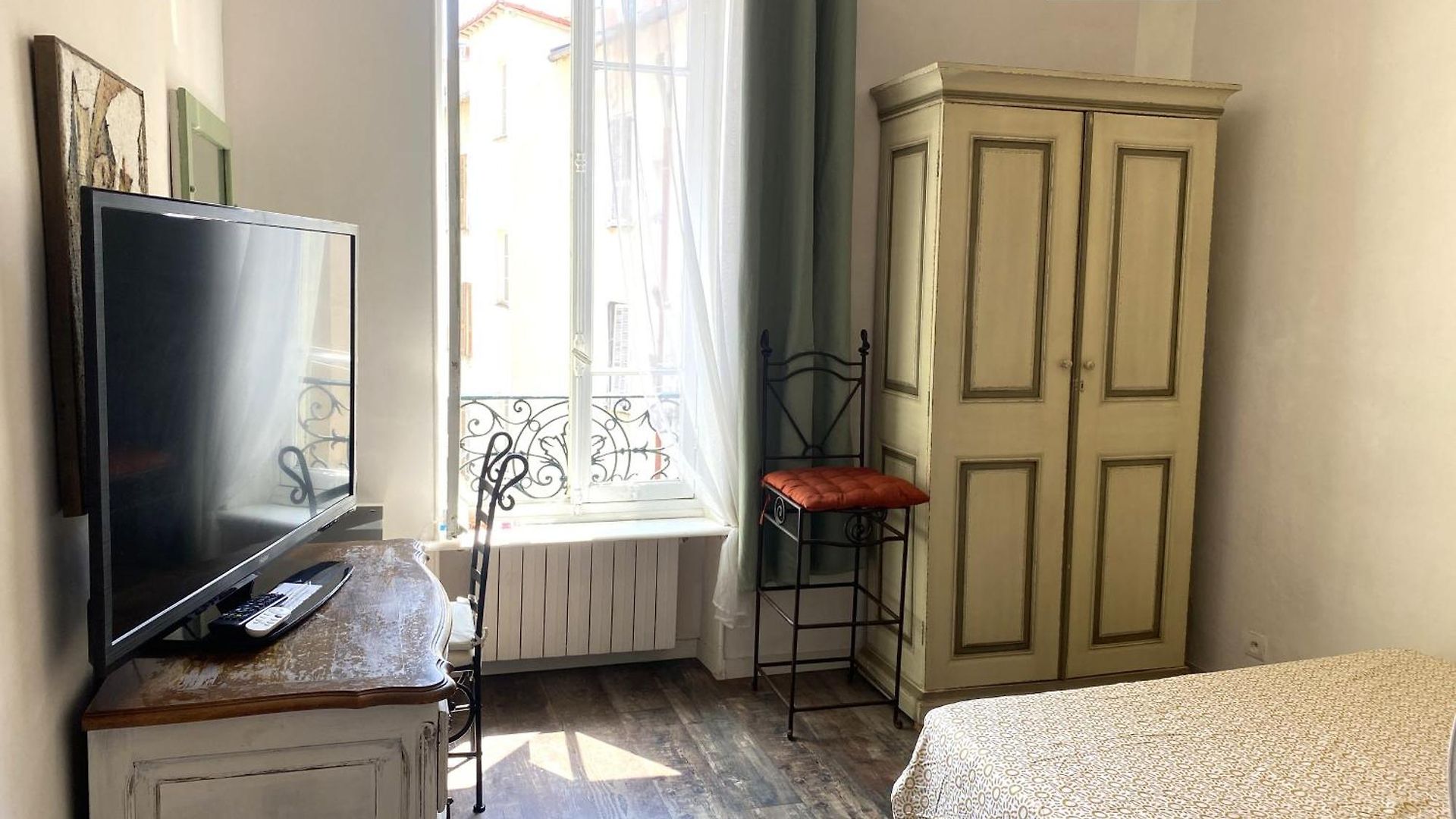 Couette-café Center Nice
