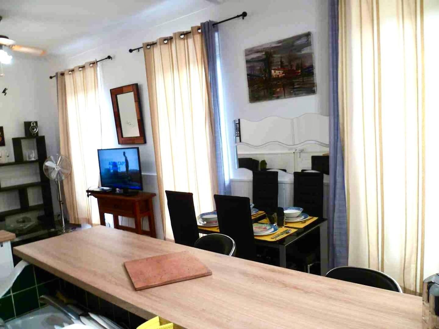 Joli 3 Pièces, 7 Pers, Très Lumineux, Centre Appartement *