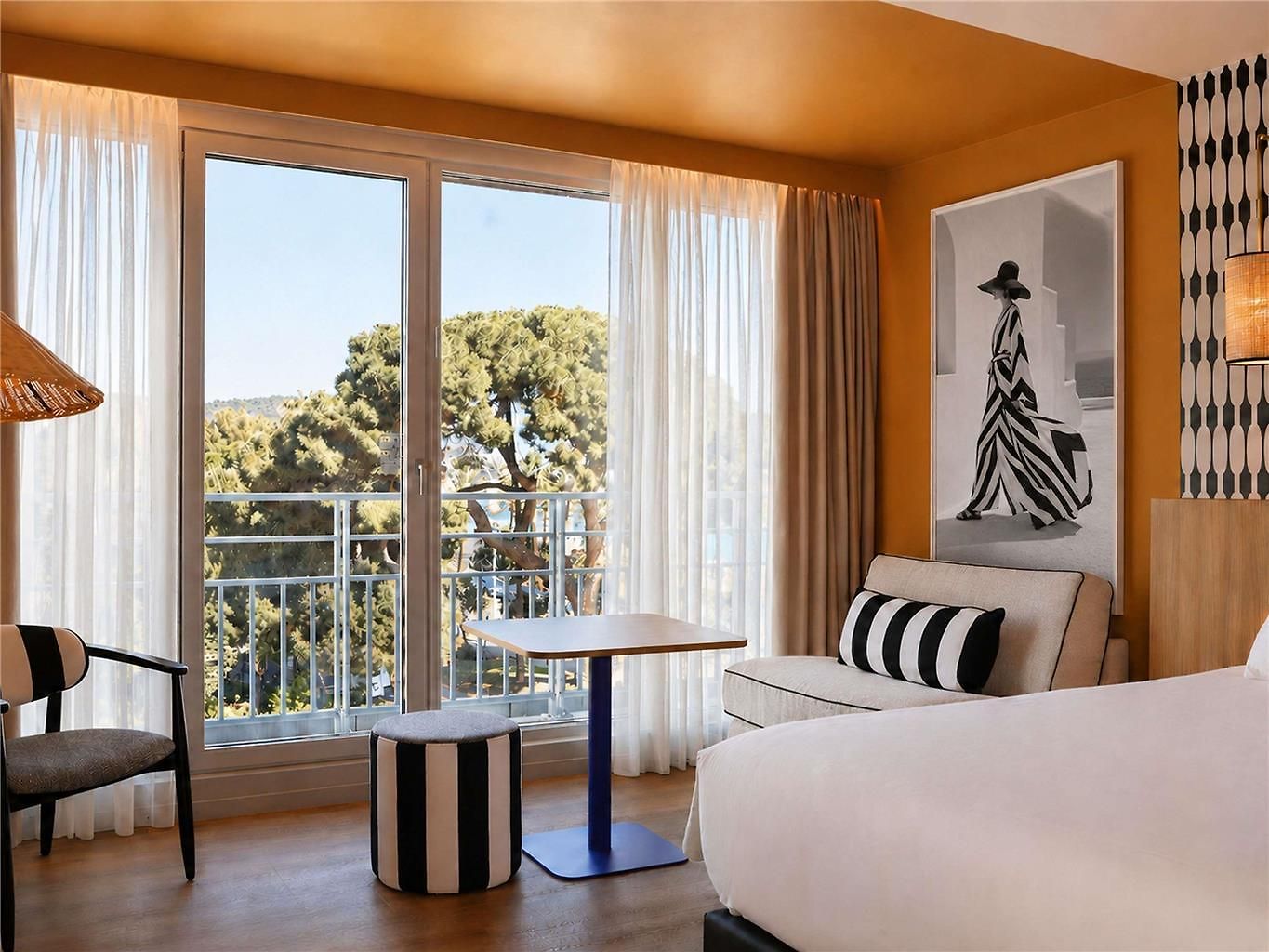 Mercure Promenade Des Hotel 4*